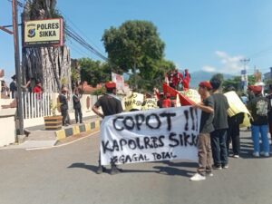 Aksi Demo PMKRI Maumere Desak Kapolres Tuntaskan Kasus Dugaan TPPO