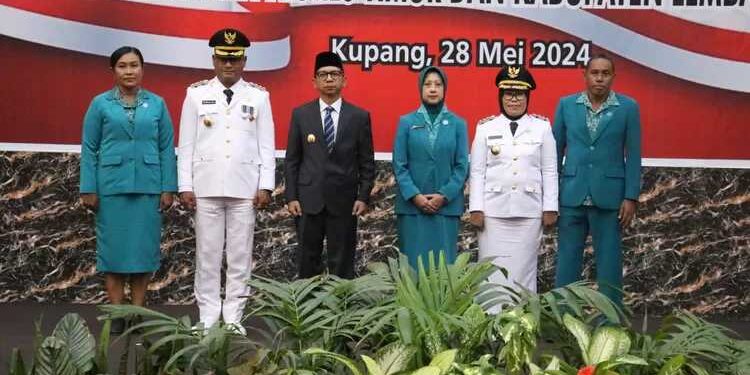 Kalake Lantik Penjabat Bupati Lembata dan Flores Timur
