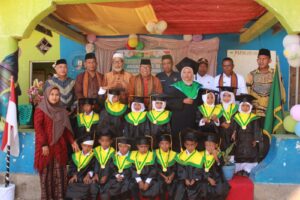 Temu Pisah RA Al-Wathan Dolulolong Angkatan XIX