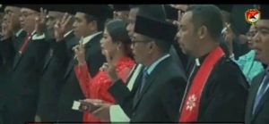 35 Anggota DPRD Kabupaten Sikka Terpilih Diambil Sumpah/Janji.