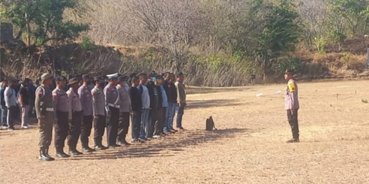 Polres Sikka Gelar Apel Simulasi Pengamanan Jelang Pilkada 2024