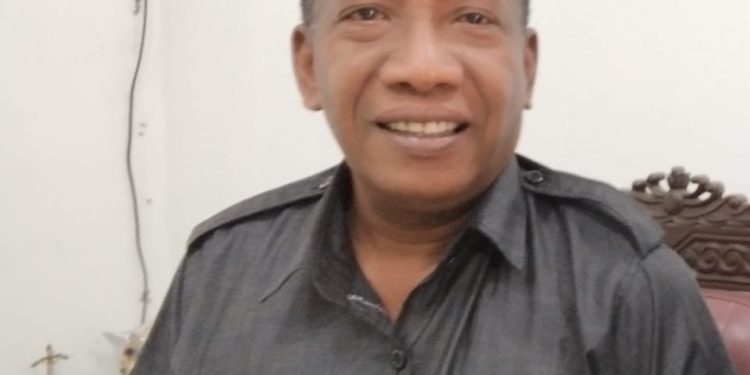 Ketua DPRD Sikka Donatus David Sesalkan Mobil Bor Sumur Tidak Beroperasi