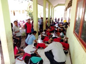 Camat Dionisius : Gebyar yang Digelar Mahasiswa Kimia FST UNWIRA,  Cara Focuskan Anak  pada Obyek