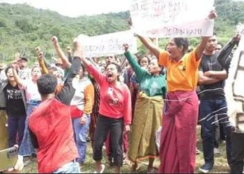 Badan Eksekutif Mahasiswa Institut Filsafat dan Teknologi Kreatif Ledalero Protes Pembangunan Geotermal Poco Leok