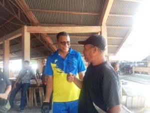 Paket JOSS Dengar Keluhan Pedagang Pasar Alok : Ada Biaya Lain Harus Dibayar Pedagang