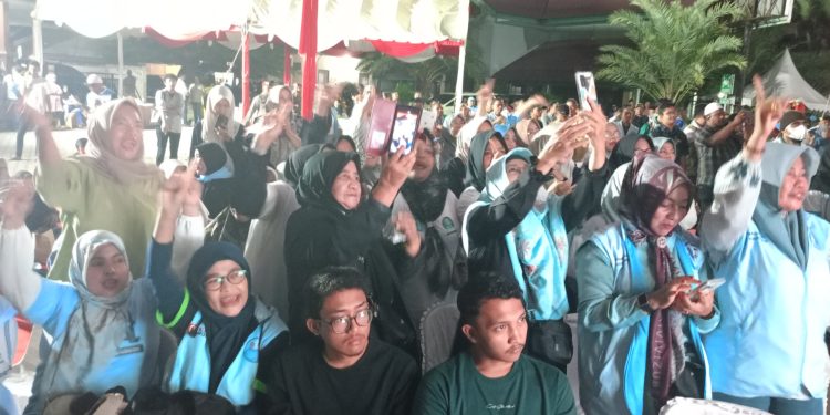 Illiza-Afdhal Tampil Gemilang, Loyalis Sangat Solid dan Antusias