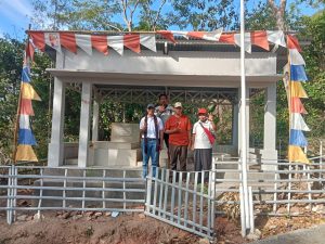 Paket 7 Maret 99 Ziarah Ke Makam Pejuang Otonomi  Lembata