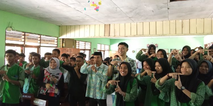 LAM-Indonesia Gandeng Tular Nalar 3.0 MAFINDO Sekolah Kebangsaan di Lembata