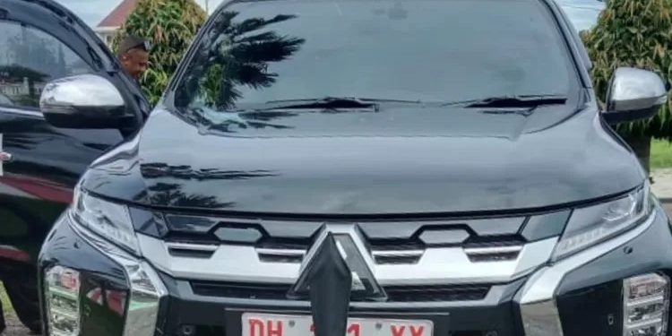 Bupati dan Wabup Lembata Terpilih Dapat Mobil Pajero Baru