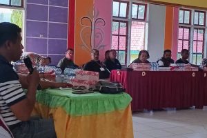 KPU Flotim Gelar Rekapitulasi Lagi, Akibat Aksi Penolakan Saksi Paket Lazkar