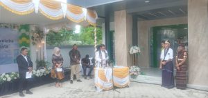 Pastor Blasius Masang Kleden Memberkati Gedung Kantor PT Pegadaian Lewoleba