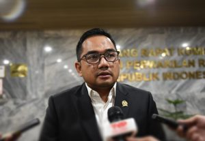 Pelantikan Hasil Pilkada Ditunda Maret 2025