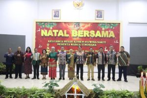 Gubernur Natal Bersama Keluarga Besar Korem 161/Wira Sakti Kupang