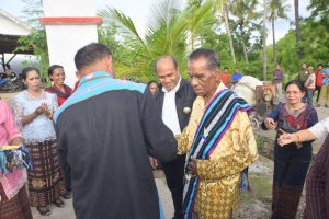 “Warna Perjalanan 50 Tahun SD Inpres Waiwaru: Dari Atap Koli hingga Reuni Penuh Syukur”