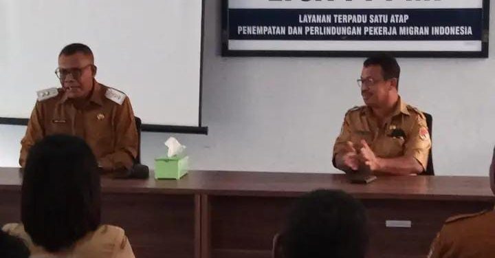 Kunjungi Perangkat Daerah, Wakil Bupati Sikka Tekankan Disiplin Kerja