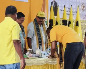 Tandatangan Pakta Integritas Partai Golkar, Simon Subandi : Saya Bukan Kader Titipan Partai Lain