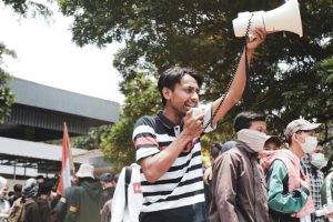 Ketua Wilayah LMND Jogjakarta Mukadar Minta Kasus Korupsi Pejabat dihukum Berat