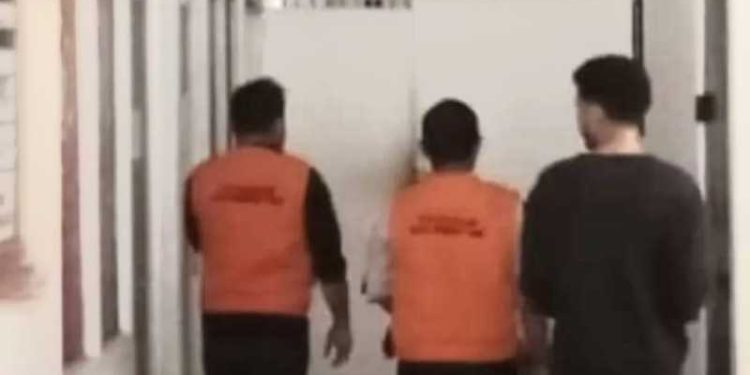 Wartawan Aniaya Wartawan ditahan Polisi