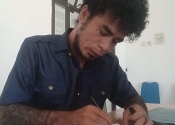 Jhon Batafor Kembalikan uang Bimtek DPRD Lembata