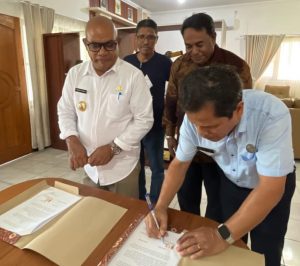 Pemkab Lembata Kerja Sama RRI : Bangun Informasi Edukatif dan Pariwisata