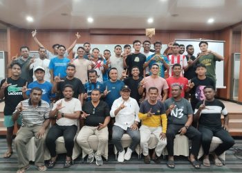 Bupati Kanis Tuaq Bertemu Persebata di Solo, Suntik Semangat Juang