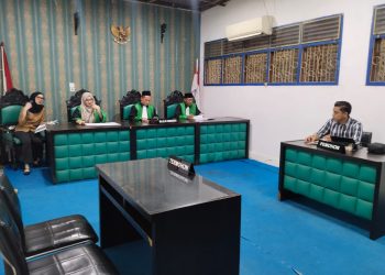 Sengketa Informasi Desa Pidoli Lombang : Camat Bersuara, Kadis PMD Tertutup dari Publik