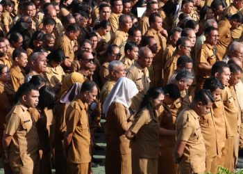 Wagub Johni Asadoma :  ASN Harus Jadi Pelopor Pemberdayaan Produk Lokal