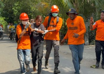 Basarnas Simulasi Evakuasi Darurat Bencana Erupsi Gunung Api di Lembata