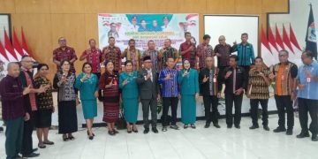 Lantik Pengurus PKK Lembata, Bupati Tuaq Ingatkan Jadi Motor Penggerak Pembangunan dari Akar Rumput