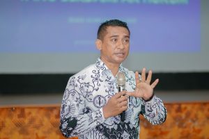 Maksimus Masan Kian, “Si Tangan Kasar”