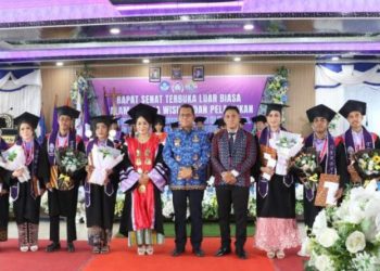 Gubernur NTT Hadiri Rapat Senat Terbuka Luar Biasa STIKES Maranatha Kupang