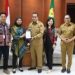 Gubernur NTT Melki Terima Ratih Anggraeni Pengelola Program Air Bersih