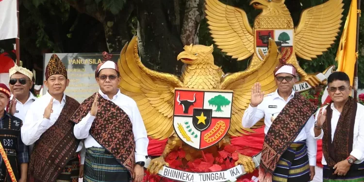 Gubernur Melki Laka Lena Jadi Inspektur Upacara Hari Lahir Pancasila di Ende