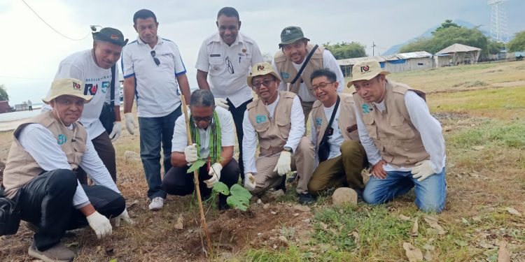 Lembata Menanam Masa Depan: Gerakan Hijau Lintas Sektor Tanam 500 Pohon Malapari untuk Ekologi dan Energi Berkelanjutan