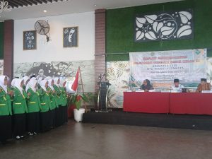 MTS Negeri 2 Lembata Melepas 104 Siswa Tamatan Tahun Ajaran 2024/2025