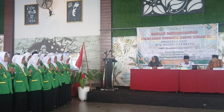 MTS Negeri 2 Lembata Melepas 104 Siswa Tamatan Tahun Ajaran 2024/2025