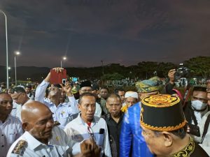 Sultan Buton Tiba Lembata disambut Hangat Bupati dan Wakil Bupati