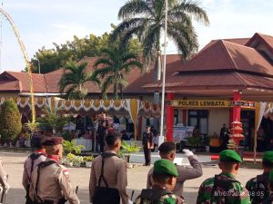 Kapolres Lembata AKBP I Gede Putra Astawa Irup HUT Bhayangkara Sampaikan Amanat Kapolda NTT, Irjen Rudi Darmoko