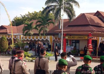 Kapolres Lembata AKBP I Gede Putra Astawa Irup HUT Bhayangkara Sampaikan Amanat Kapolda NTT, Irjen Rudi Darmoko