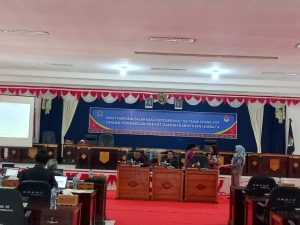 Sidang Finalisasi RPJMD, Hanya dihadiri 12 Anggota DPRD Lembata