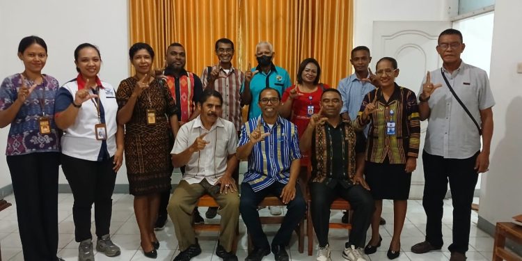 Dinas Koperindag Lembata Gelar Rapat Bersama Gerakan Koperasi di Kota Lewoleba