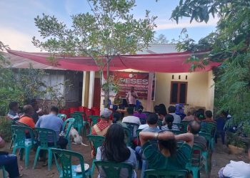 Reses Di Lingkungan St. Yohanes Pemandi PSAJW : Mado Watun Bicara Koperasi Merah-Putih dan Makan Bergizi Gratis