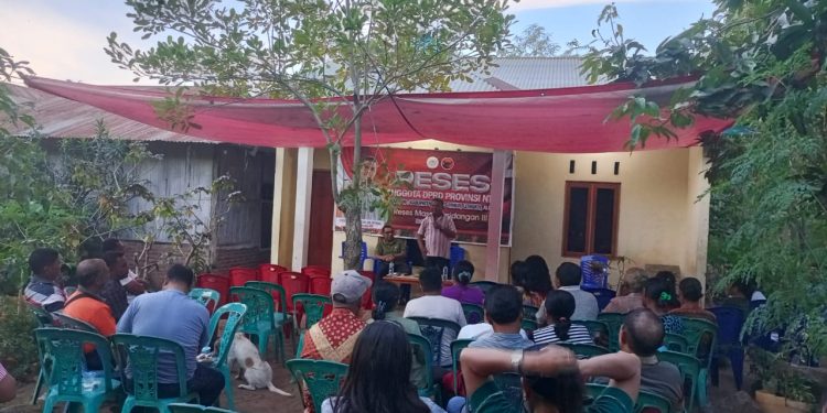 Reses Di Lingkungan St. Yohanes Pemandi PSAJW : Mado Watun Bicara Koperasi Merah-Putih dan Makan Bergizi Gratis