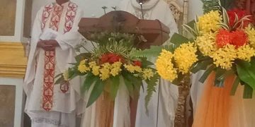 Uskup Larantuka Mgr, Frans Kopong Kung Resmikan Paroki Baru St. Yoseph Waikilok Dekenat Lembata