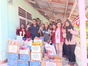 Songsong HUT RI ke-80 : PT. Cendana IndoPearl Lembata Berbagi Santunan Kasih