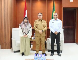 Gubernur Melki Laka Lena Terima Kunjungan Dewi Aryani, Bahas Pupuk Hayati