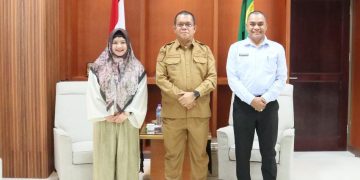 Gubernur Melki Laka Lena Terima Kunjungan Dewi Aryani, Bahas Pupuk Hayati