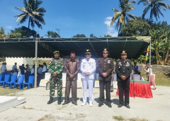 Camat Nagawutung Pimpin Upacara HUT RI ke-80 di Desa Belabaja 