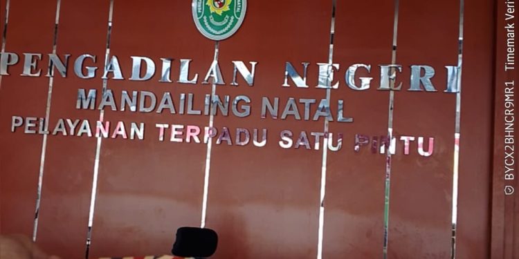 Pemdes Pidoli Lombang Langgar Putusan KIP soal APBDes, Amarullah Gugat ke PN Madina