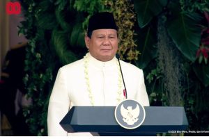 Prabowo Perdana Pimpin Upacara HUT RI ke-80 : Lagu Tabola Bale Menggema di Istana Negara